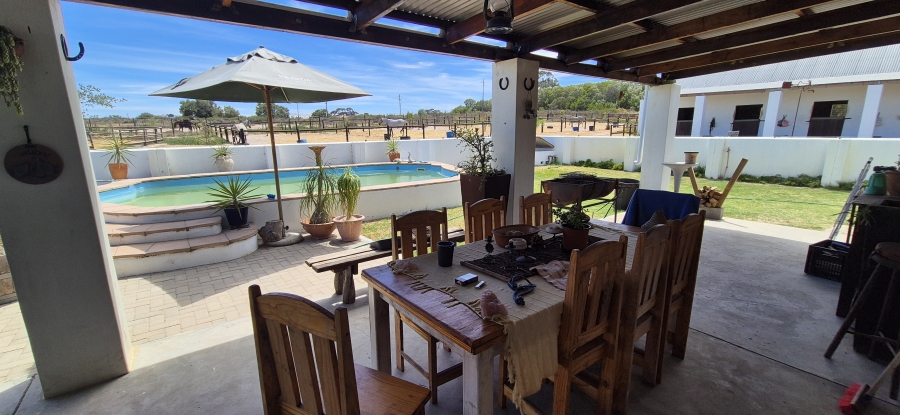 5 Bedroom Property for Sale in Cape Farms Western Cape